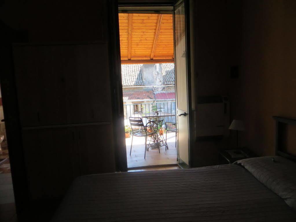 Bed and Breakfast Al Mare In Citta CTA Exterior foto